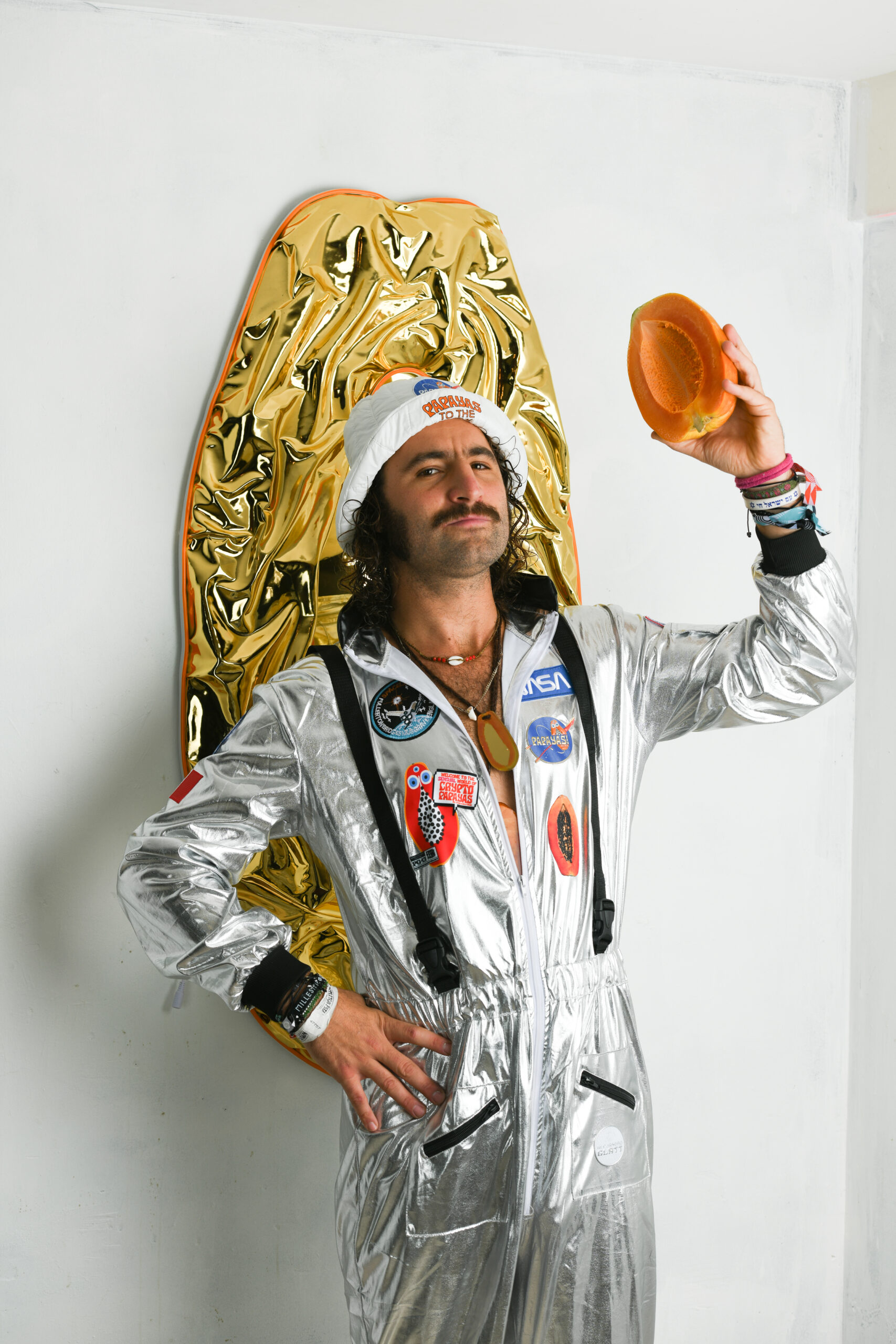 Papayas to the Moon